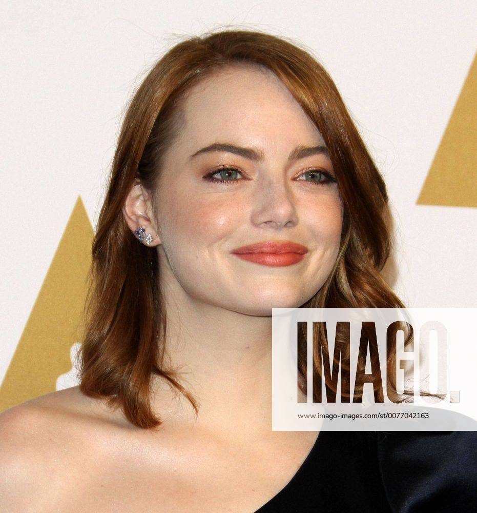 Beverly Hills, CA, United States - 6 February 2017 - Los Angeles, California - Emma Stone... 89th Oscars Nominees Luncheon held in the Grand Ballroom at the Beverly Hilton Hotel in Beverly Hills. Photo Credit: AdMedia Beverly Hills United States - ZUMAa123 20170206_zaa_a123_090