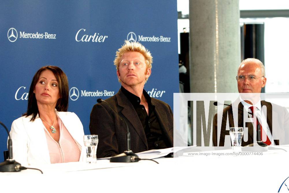 V.li.: Die drei Jurymitglieder Nadia Comaneci (Rumänien), Boris Becker und Franz Beckenbauer (beide Deutschland) Turnen Herren Laureus World Sports Award 2003, Nominierung, Pressekonferenz, PK, Pressetermin, Sportlerwahl Gruppe Sportoscar, Award, Awards, Sport, Sports Berlin