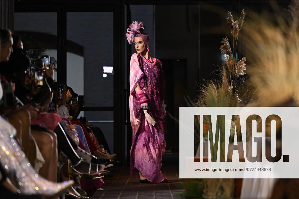 MELBOURNE FASHION WEEK PREVIEW, A model walks the runway during a Melbourne Fashion Week media preview in Melbourne, Monday, October 21, 2024. ( NO ARCHIVING, , NO USE IN BOOKS WITHOUT CONSENT Melbourne Victoria Australia