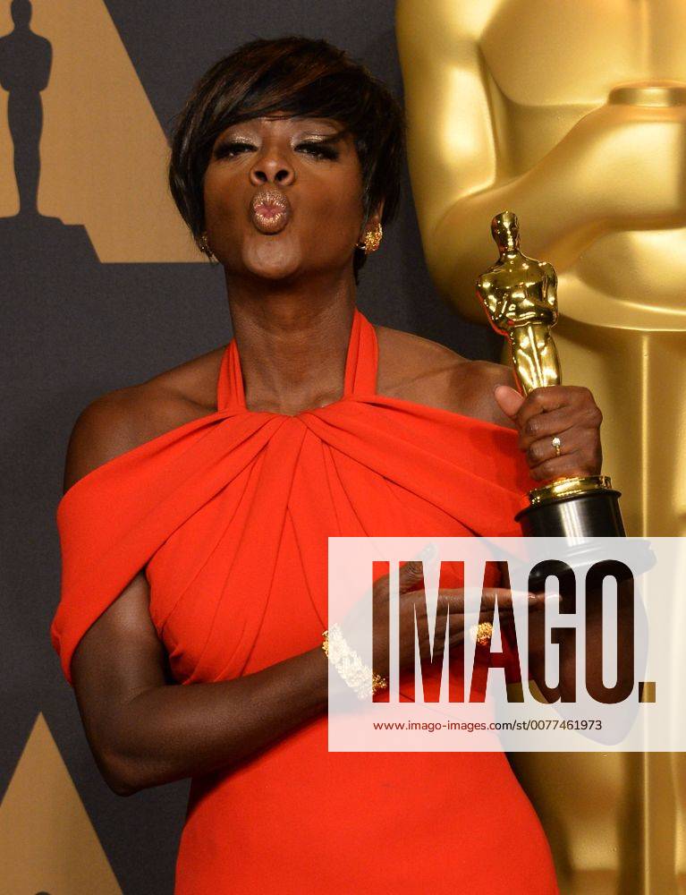Actress Viola Davis, winner of the award for Actress in a Supporting Role for Fences , appears backstage during the 89th annual Academy Awards at Loews Hollywood Hotel in the Hollywood section of Los Angeles on February 26, 2017. LAP20170226909 JIMxRUYMEN
