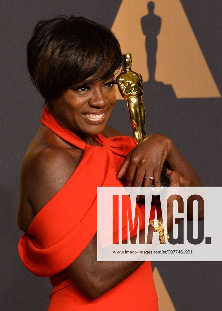 Actress Viola Davis, winner of the award for Actress in a Supporting Role for Fences , appears backstage during the 89th annual Academy Awards at Loews Hollywood Hotel in the Hollywood section of Los Angeles on February 26, 2017. LAP20170226916 JIMxRUYMEN