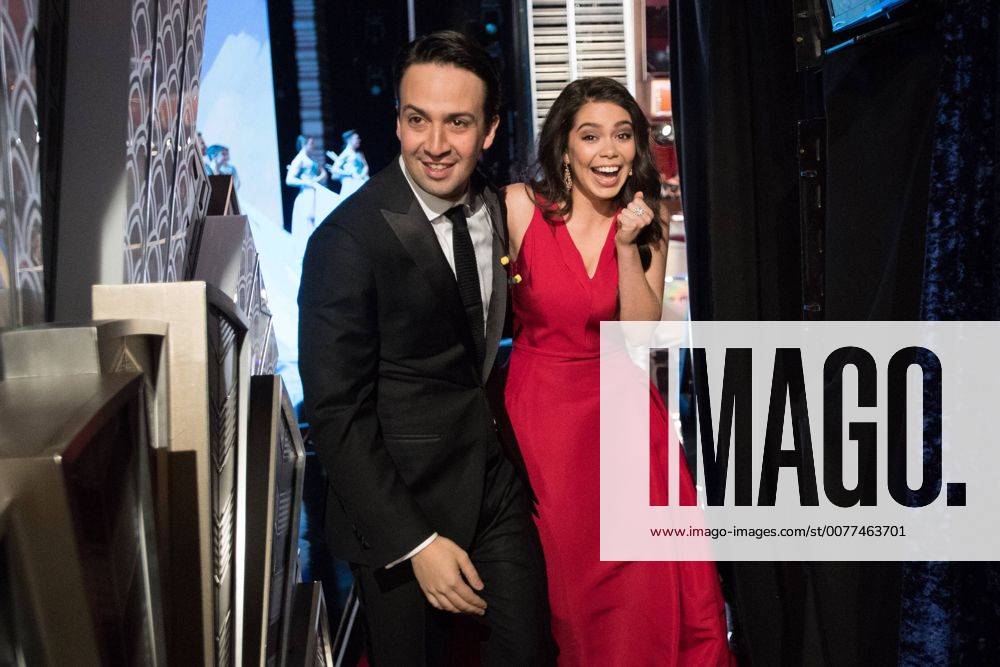 Feb 26, 2017 - Hollywood, California, U.S - LIN-MANUEL MIRANDA and AULI L CRAVALHO backstage during The 89th Oscars at the Dolby Theatre in Hollywood. Hollywood U.S - ZUMAz03_ 20170226_sho_z03_552