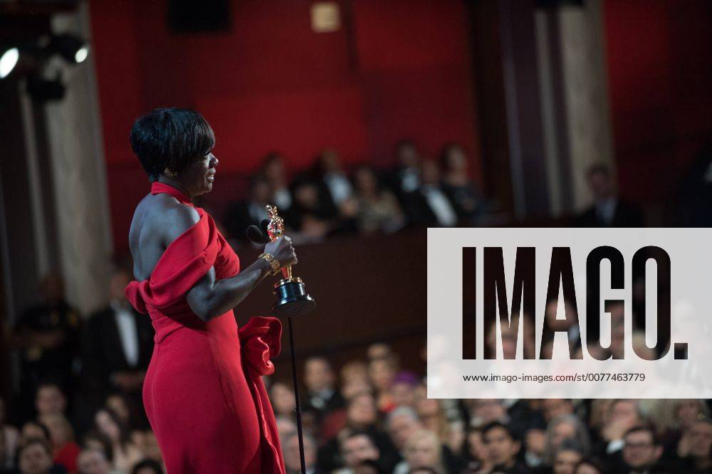 Feb 26, 2017 - Hollywood, California, U.S - VIOLA DAVIS accepts the Oscar® for Performance by an actress in a supporting role, for her role in Fences during the live ABC Telecast of The 89th Oscars® at the Dolby® Theatre in Hollywood, CA on Sunday, February 26, 2017. Hollywood U.S - ZUMAz03_ 20170226_sho_z03_538