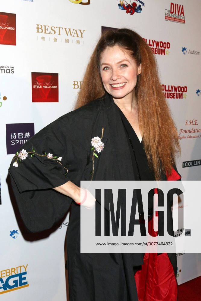 LOS ANGELES - FEB 26: Khrystyne Haje at the Style Hollywood Oscar Viewing Dinner at Hollywood Museum on February 26, 2017 in Los Angeles, CA