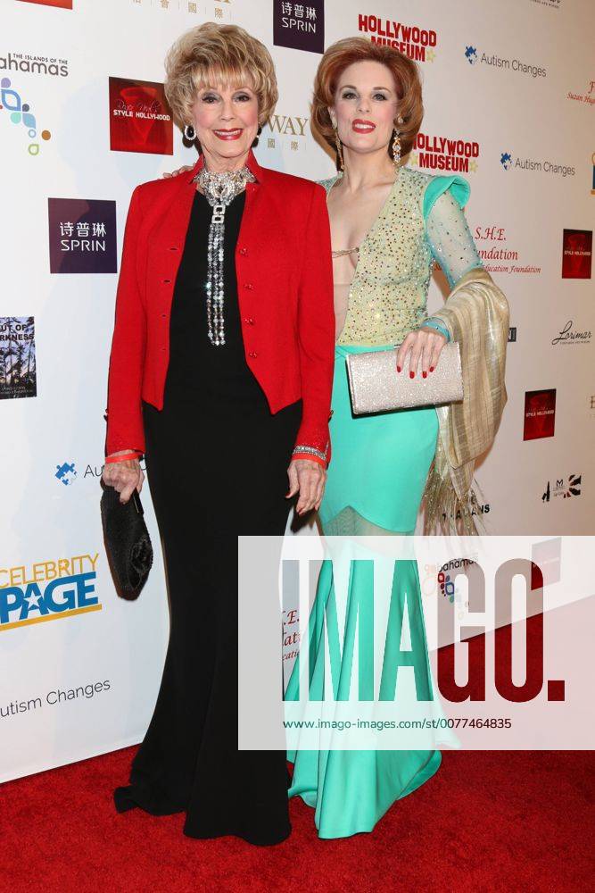 LOS ANGELES - FEB 26: Karen Sharpe Kramer, Kat Kramer at the Style Hollywood Oscar Viewing Dinner at Hollywood Museum on February 26, 2017 in Los Angeles, CA