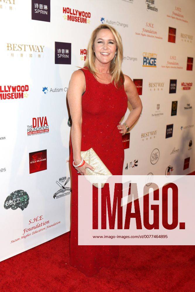 LOS ANGELES - FEB 26: Erin Murphy at the Style Hollywood Oscar Viewing Dinner at Hollywood Museum on February 26, 2017 in Los Angeles, CA