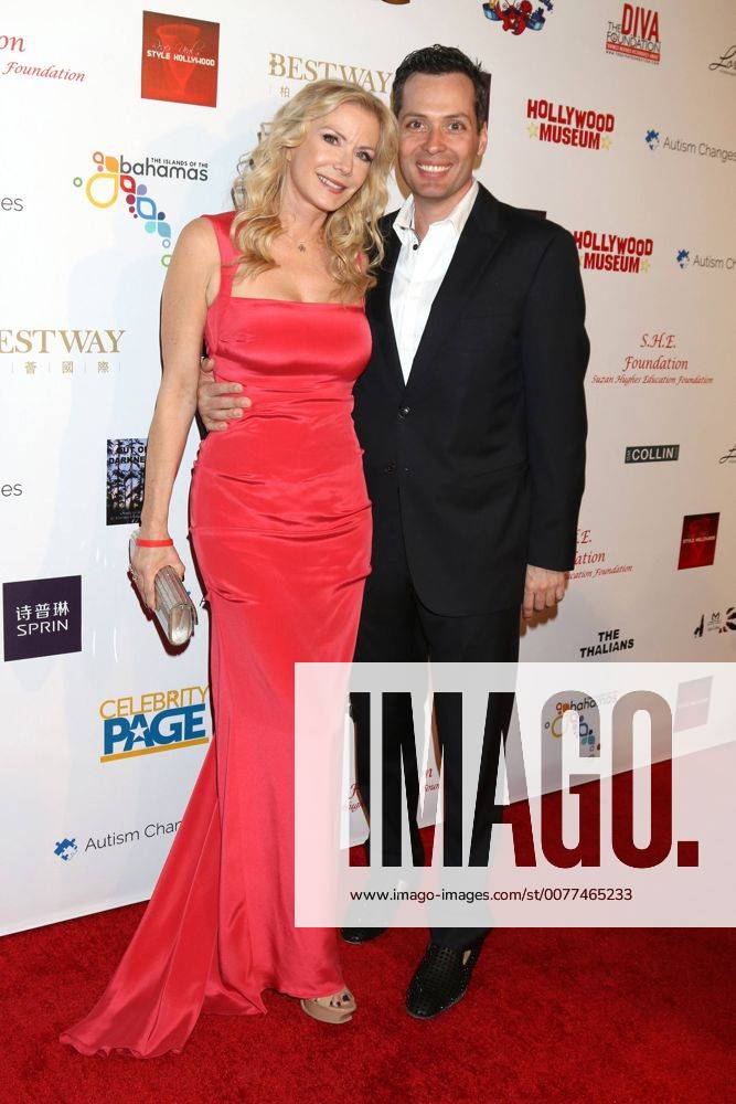 LOS ANGELES - FEB 26: Katherine Kelly Lang, Dominique Zoida at the Style Hollywood Oscar Viewing Dinner at Hollywood Museum on February 26, 2017 in Los Angeles, CA