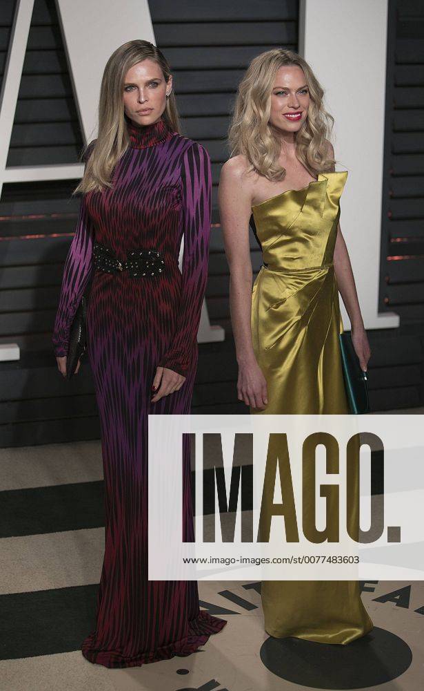 Beverly Hills, California, U.S - Sara Foster & Erin Foster on the red carpet at the 2017 Vanity Fair Oscar Party held at the Wallis Annenberg Center in Beverly Hills, California, Sunday February 26, 2017. Beverly Hills U.S. - ZUMAp124 20170226_zaa_p124_810