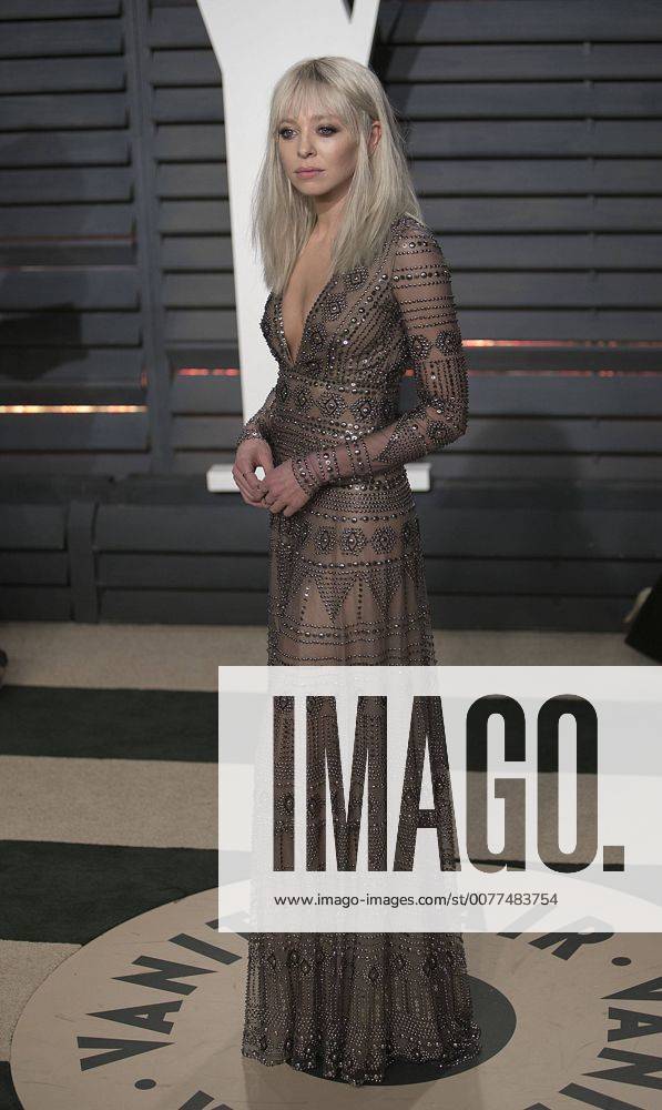Beverly Hills, California, U.S - Portia Doubleday on the red carpet at the 2017 Vanity Fair Oscar Party held at the Wallis Annenberg Center in Beverly Hills, California, Sunday February 26, 2017. Beverly Hills U.S. - ZUMAp124 20170227_zaa_p124_159