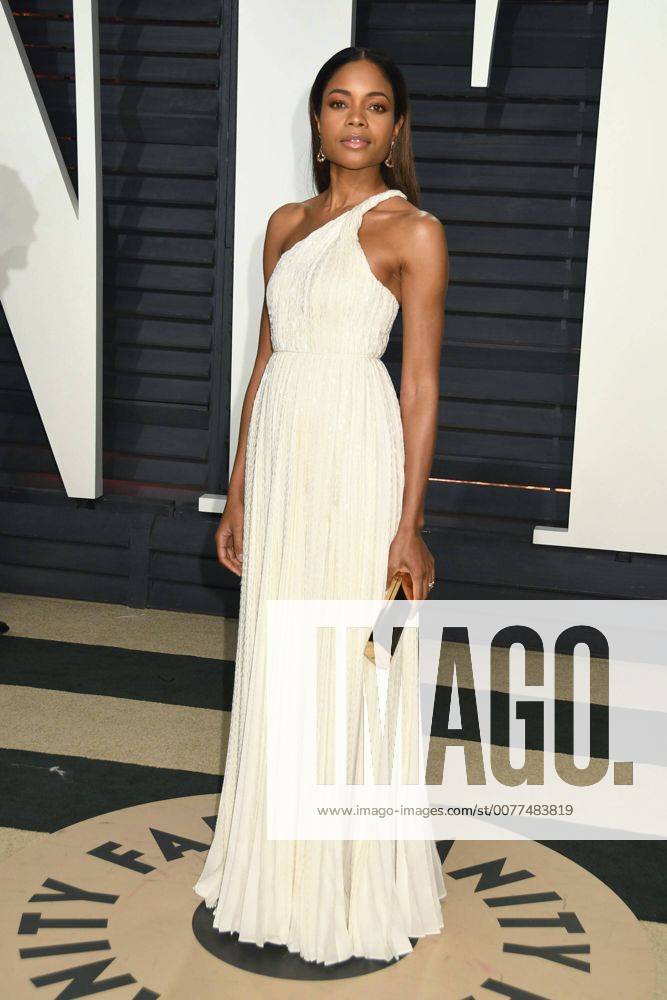Beverly Hills, CA, United States - 26 February 2017 - Beverly Hills, California - Naomie Harris. 2017 Vanity Fair Oscar Party held at the Wallis Annenberg Center. Photo Credit: AdMedia Beverly Hills United States - ZUMAa123 20170227_zaa_a123_985