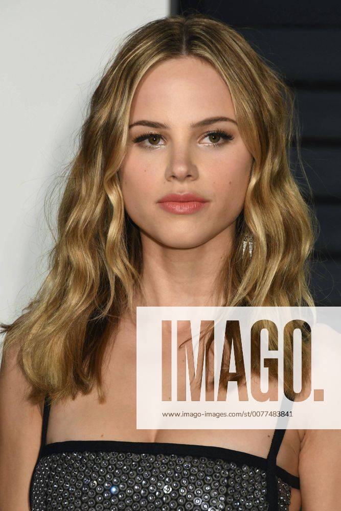Beverly Hills, CA, United States - 26 February 2017 - Beverly Hills, California - Halston Sage. 2017 Vanity Fair Oscar Party held at the Wallis Annenberg Center. Photo Credit: AdMedia Beverly Hills United States - ZUMAa123 20170226_zaa_a123_1628