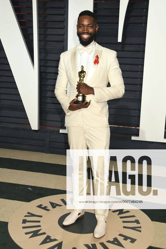 Beverly Hills, CA, United States - 26 February 2017 - Beverly Hills, California - Tarell Alvin McCraney. 2017 Vanity Fair Oscar Party held at the Wallis Annenberg Center. Photo Credit: AdMedia Beverly Hills United States - ZUMAa123 20170227_zaa_a123_955