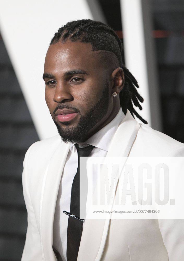 Beverly Hills, California, U.S - Jason Derulo on the red carpet at the 2017 Vanity Fair Oscar Party held at the Wallis Annenberg Center in Beverly Hills, California, Sunday February 26, 2017. Beverly Hills U.S. - ZUMAp124 20170227_zaa_p124_180