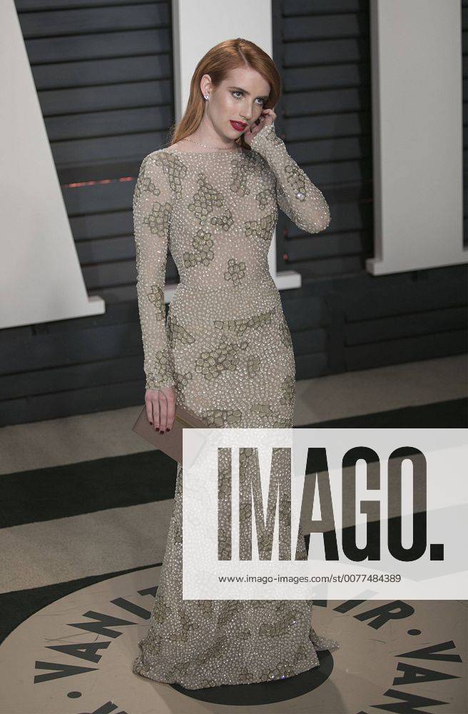 Beverly Hills, California, U.S - Emma Roberts on the red carpet at the 2017 Vanity Fair Oscar Party held at the Wallis Annenberg Center in Beverly Hills, California, Sunday February 26, 2017. Beverly Hills U.S. - ZUMAp124 20170226_zaa_p124_830