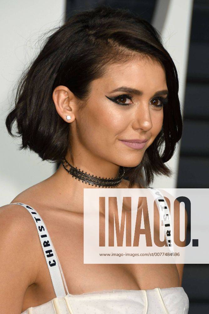 Beverly Hills, CA, United States - 26 February 2017 - Beverly Hills, California - Nina Dobrev. 2017 Vanity Fair Oscar Party held at the Wallis Annenberg Center. Photo Credit: AdMedia Beverly Hills United States - ZUMAa123 20170226_zaa_a123_1570