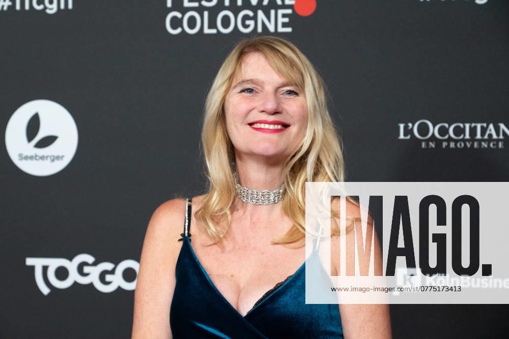 Corinna NILSON, Schauspielerin, Roter Teppich, Red Carpet Show, Ankunft, arrival, Film Festival Cologne Awards in Koeln