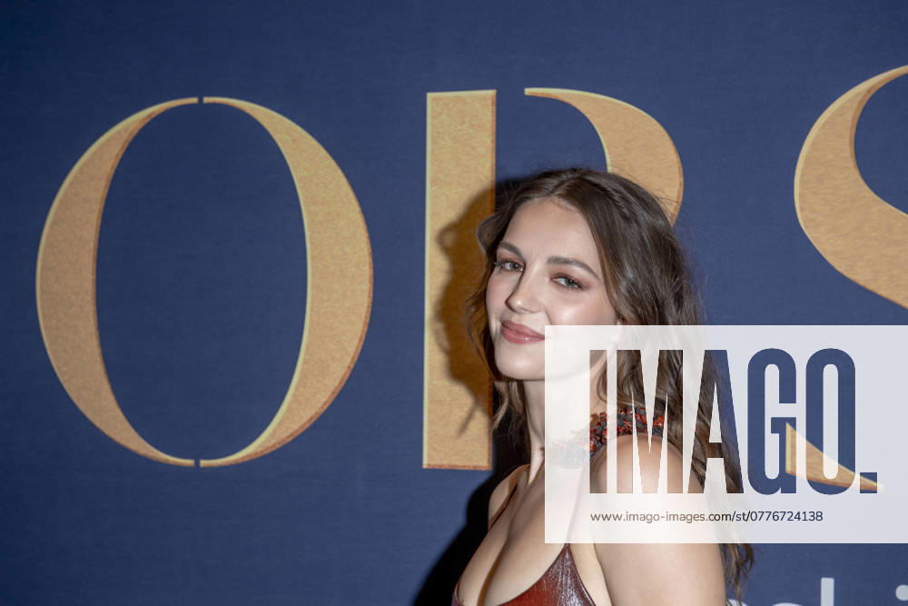 Ella Hunt attends the 2024 WWD Honors at Cipriani South Street. New York United States - ZUMAs197 20241029_aaa_s197_119