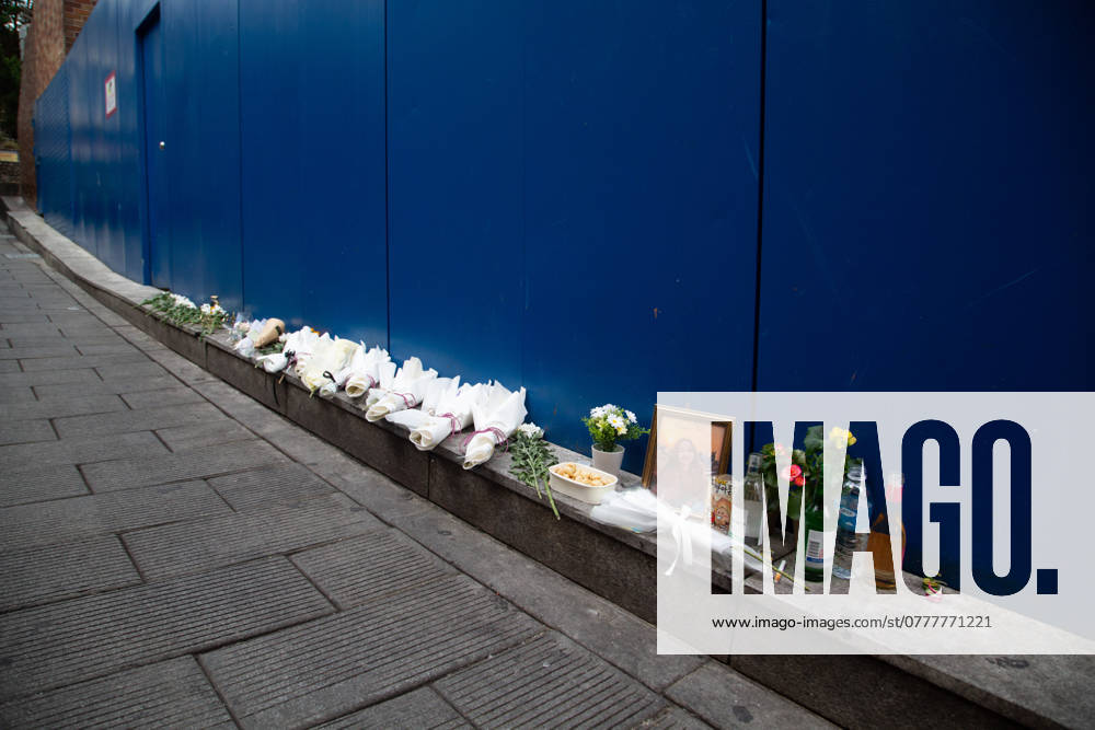 Itaewon tragedy, Oct 28, 2024 : Flowers are seen in alleyway, the site of the Itaewon crowd crush during Halloween celebrations two years ago, in Seoul, South Korea. On October 29 in 2022, 159 people were killed in a crowd crush during Halloween weekend in Itaewon nightlife district, marking the country s worst-ever crowd disaster. , aflo_272105931.jpg,