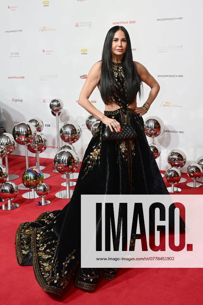 Rafaella Nussbaum beim 29. Leipziger Opernball 2024 in der Oper Leipzig. Leipzig