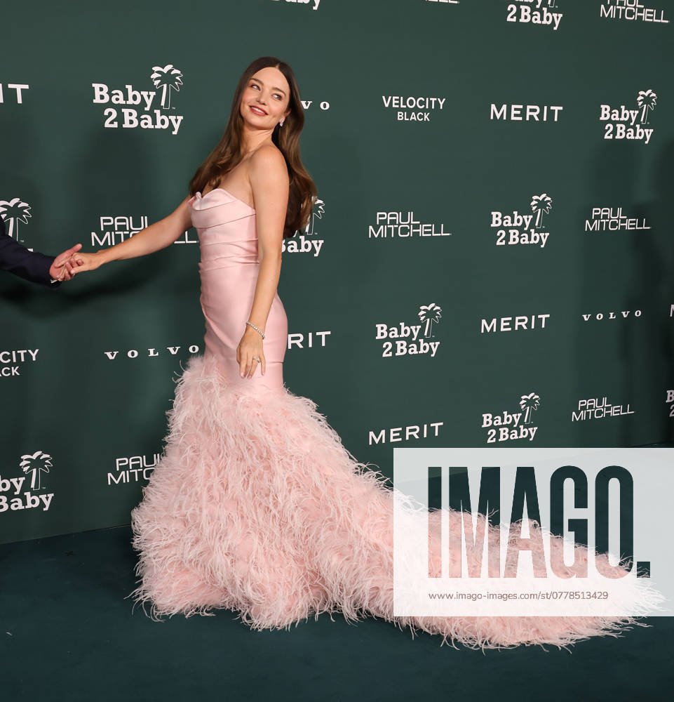 2024 Baby2Baby Gala - Arrivals Miranda Kerr attends the 2024 Baby2Baby Gala at Pacific Design Center on November 09, 2024 in West Hollywood, California. Los Angeles Pacific Design Center CA USA
