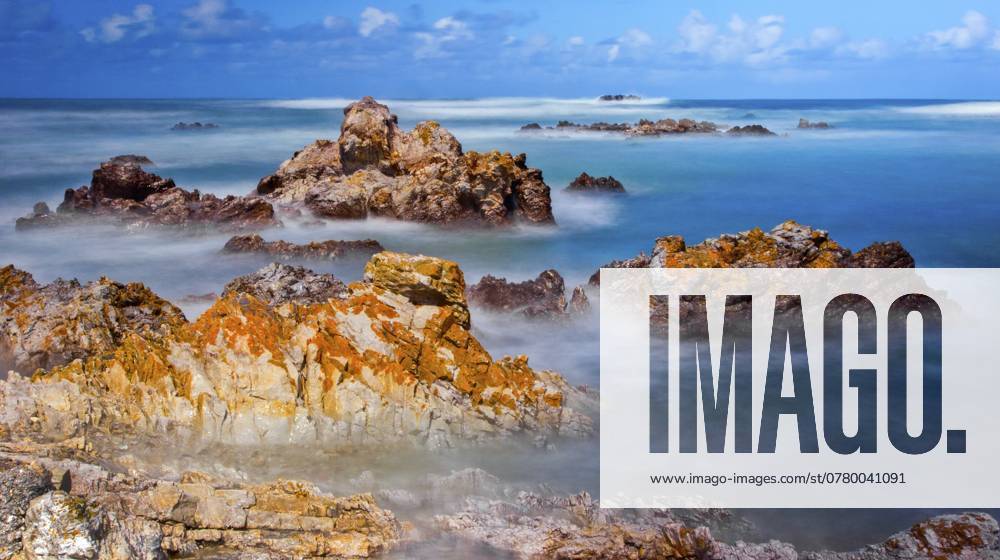 Felsküsten Meereslandschaft, Walker Bay Nature Reserve, Gansbaai, Westkap, Südafrika Rocky Coast Seascape, Walker Bay Nature Reserve, Gansbaai, Western Cape, South Africa, Africa
