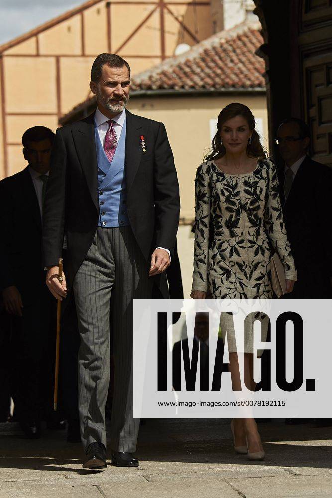 Alcala De Henares, Madrid, Spain - King Felipe VI of Spain, Queen Letizia of Spain attended Cervantes Award to Eduardo Mendoza at the Alcala de Henares University on April 20, 2017 in Alcala de Henares, near of Madrid, Spain Alcala De Henares Spain - ZUMAg15_ 20170420_zaf_g15_002