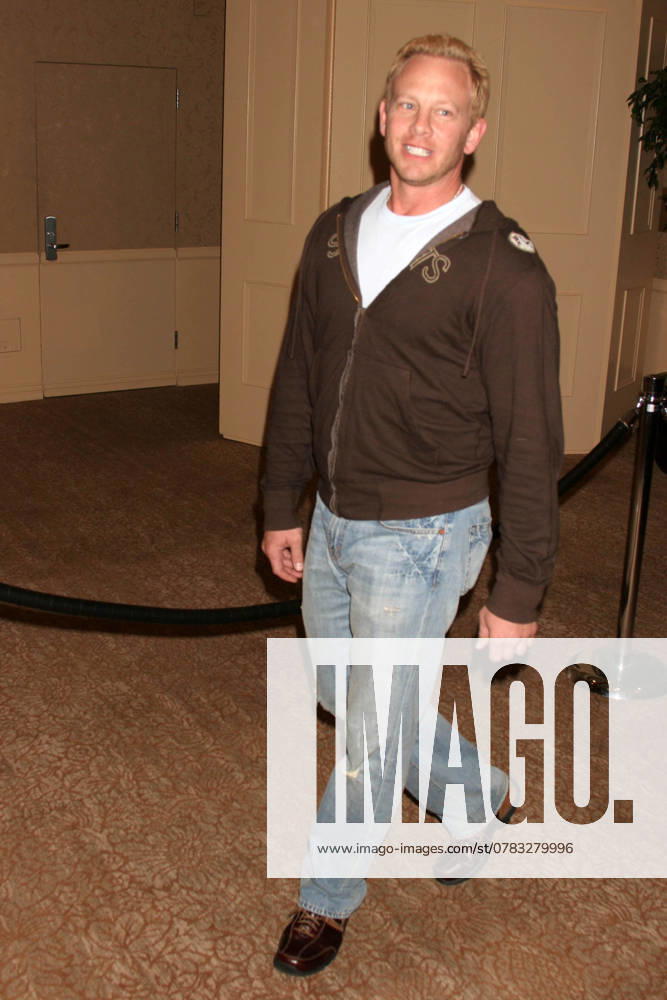 Ian Ziering at the Beverly Hills 90210 and Melrose Place First Season DVD Launch. Beverly Hilton Hotel, Beverly Hills, CA. 11-03-06 , 11495780.jpg, people, event, talent, fame, person, famous, star, celebrity, entertainment, popular,