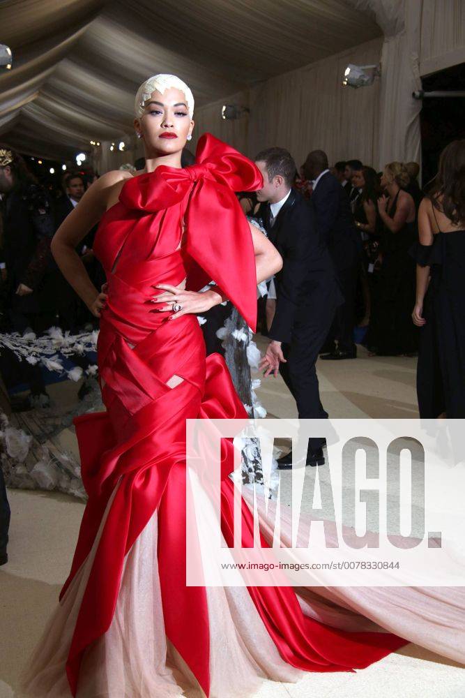New York, New York, U.S. - RITA ORA attends the Metropolitan Museum Costume Institute Benefit celebrating the exhibition of Rei Kawakubo Comme des Garcons-Art of the In Between.Met Museum,NYC.May 1, 2017.Photos by , Photos Inc. New York U.S. - ZUMAms4_ 20170501_zaf_ms4_083