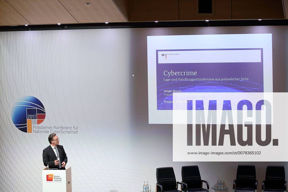Holger Münch, Präsident des Bundeskriminalamtes, spricht während der Potsdamer Konferenz für Nationale CyberSicherheit am Hasso-Plattner-Institut in Potsdam, 4. Mai 2017. Potsdamer Konferenz für Nationale CyberSicherheit