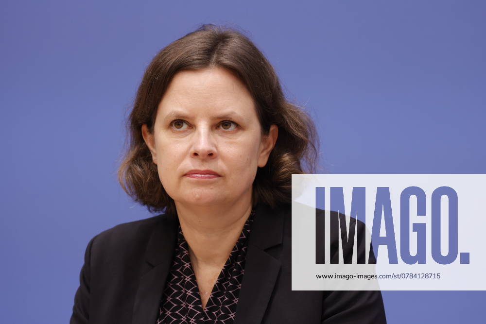 Staatssekretärin Juliane Seifert, BMI, Deutschland, Berlin, Bundespressekonferenz, Thema: Ergebnisse des SVR-Integrationsbarometers 2024
