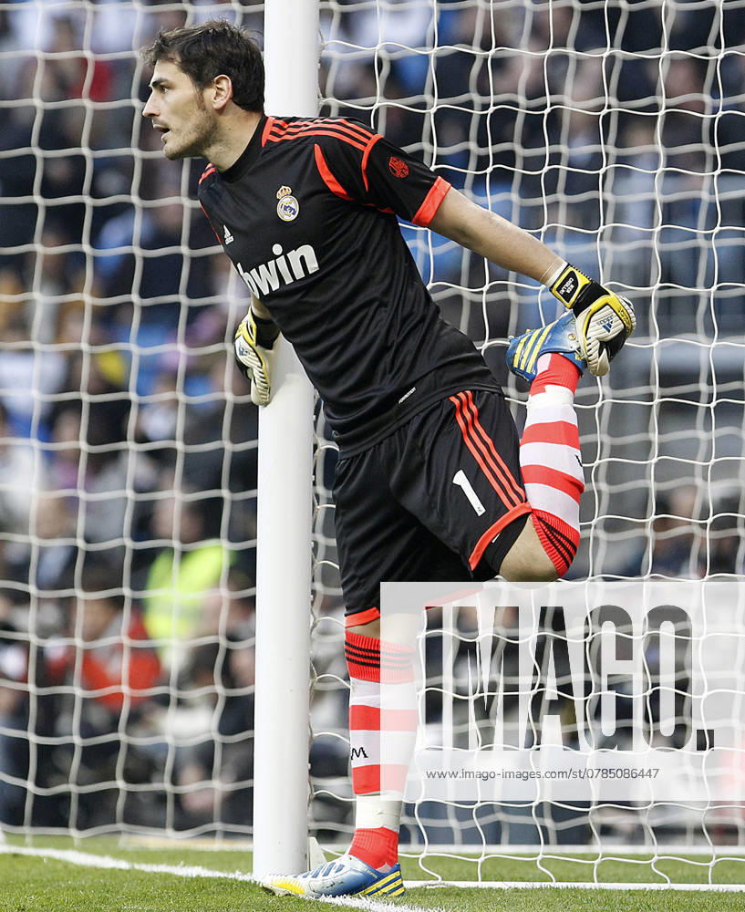 Real Madrid s Iker Casillas during La Liga match.January 06,2013. (ALTERPHOTOS Acero) Madrid Spain
