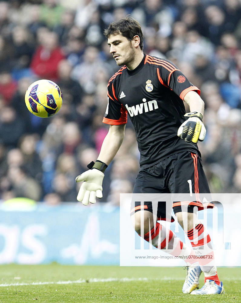 Real Madrid s Iker Casillas during La Liga match.January 06,2013. ( ALFAQUI Acero) MADRID SPAIN