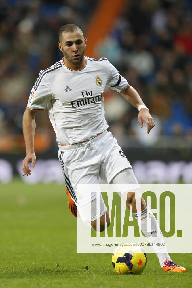 Real Madrid s Karim Benzema during la Liga match on november 30th 2013. Photo: Cesar Cebolla ALFAQUI MADRID Spain
