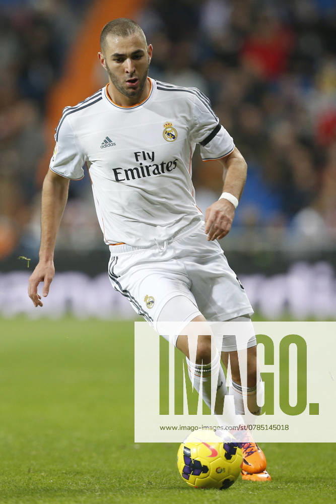 Real Madrid s Karim Benzema during la Liga match on november 30th 2013. Photo: Cesar Cebolla ALFAQUI MADRID Spain