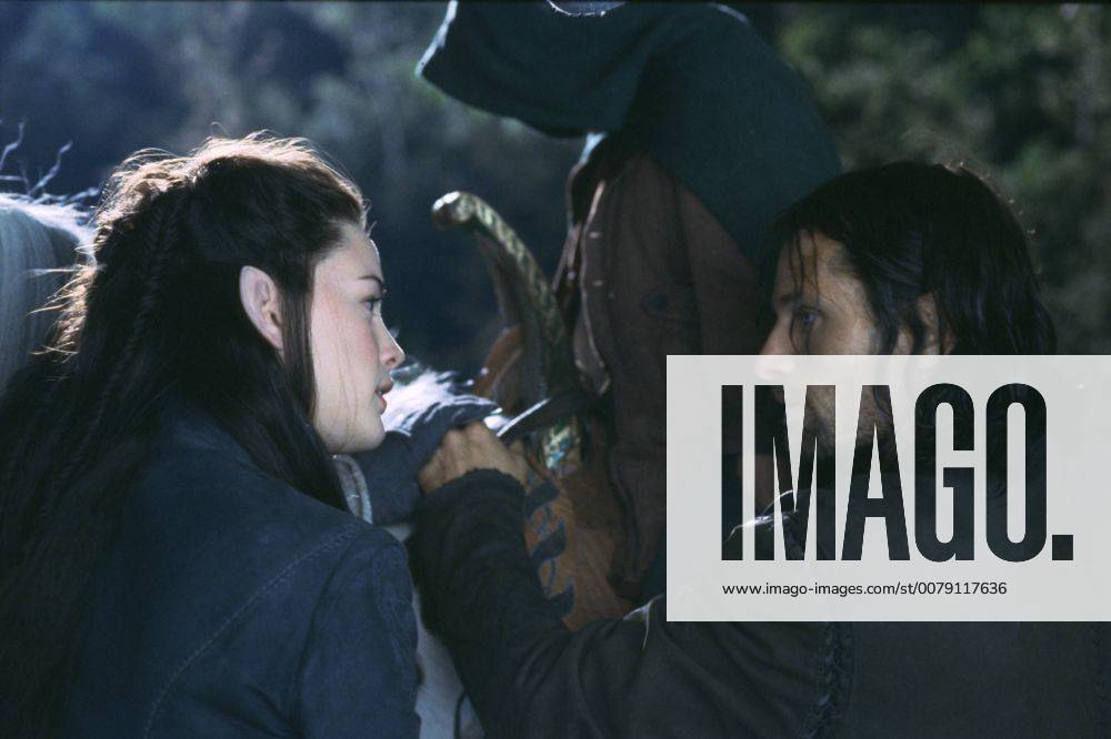 Newline Pictures Presents Lord of the Rings: The Fellowship of the Ring Liv Tyler, Viggo Mortensen © 2001 New Line 30277_015