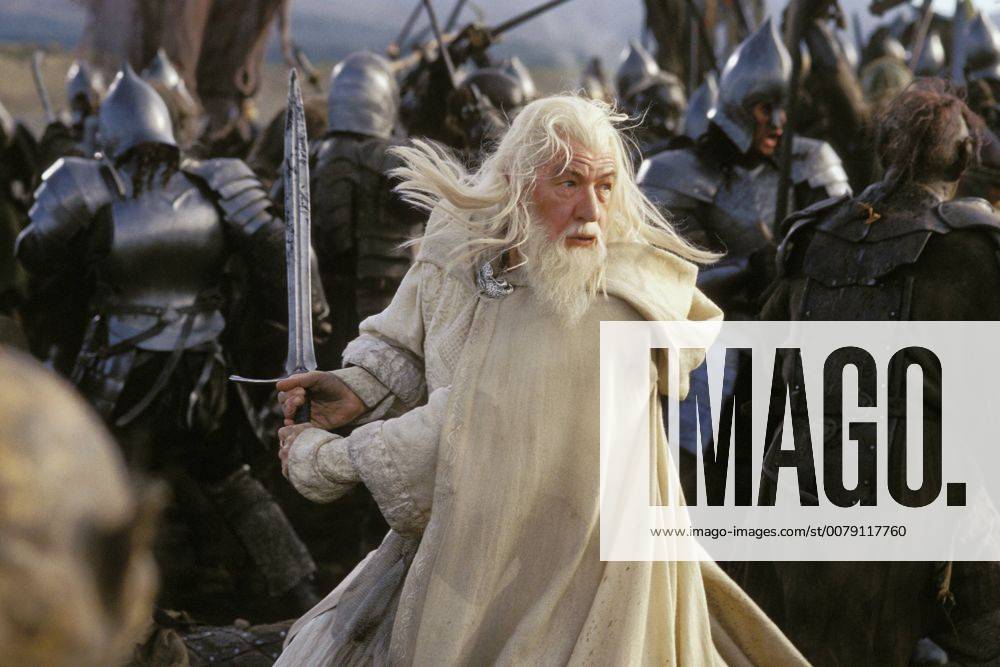 Newline Pictures Presents Lord of the Rings: The Return of the King Ian McKellen © 2003 New Line Photo by Pierre Vinet 30277_108