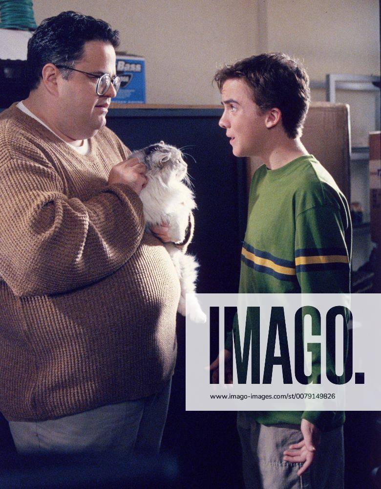 Film Still from Malcolm in the Middle David Anthony Higgins, Frankie Muniz circa 2002 30754600