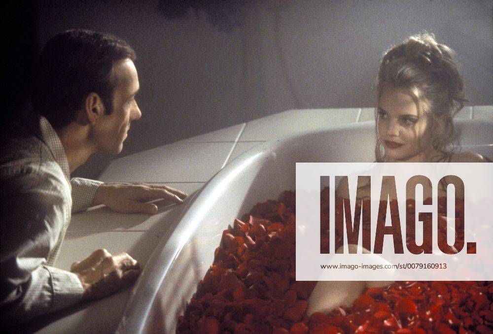OSCARS. Bester Hauptdarsteller. Preisträger 1991-2000 Film Still from American Beauty Kevin Spacey, Mena Suvari © 1999 DreamWorks Photo Credit: Lorey Sebastian 30973050
