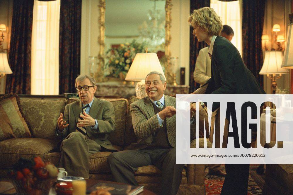 Director Val Waxman (WOODY ALLEN, left) and his agent Al Hack (MARK RYDELL) meet with studio executive Ellie (TÉA LEONI) in hopes that Val will be able to direct Ellie s next movie in Woody Allen s latest contemporary comedy Hollywood Ending (2002), being distributed domestically by DreamWorks. Los Angeles CA 32962_002THA