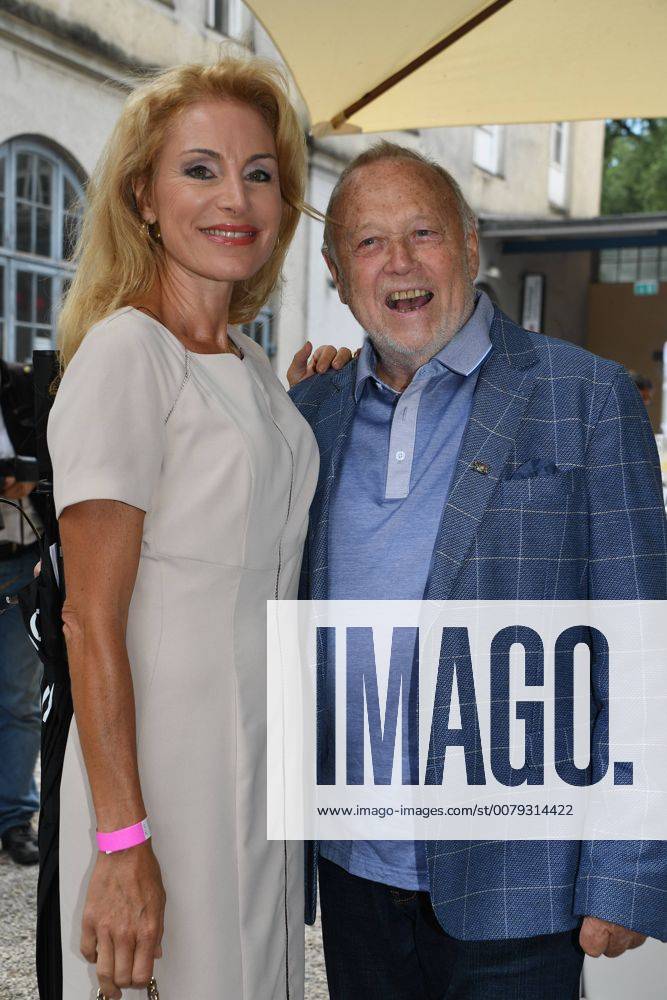 Joseph Vilsmaier mit Freundin Brigit Muth FFF Empfang 2017 Filmfest München FilmFernsehFonds Bayern Praterinsel München 29. Juni 2017