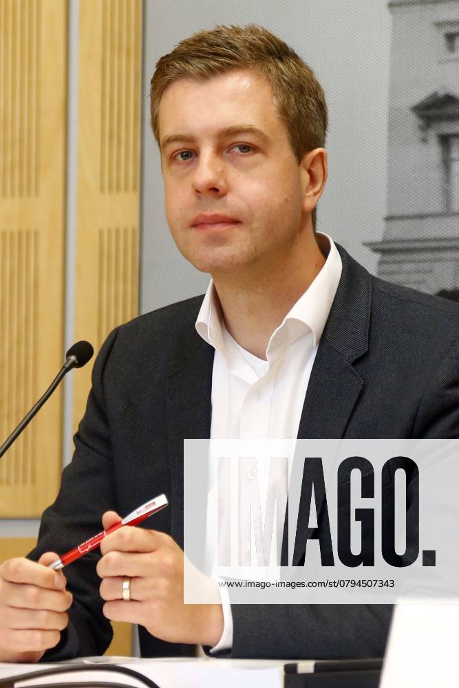 Abschlussbericht BER-Untersuchungsausschuss, PK zur Vorstellung im Berliner Abgeordnetenhaus in Berlin, mit Stefan Evers, CDU, Berlin Deutschland, Germany