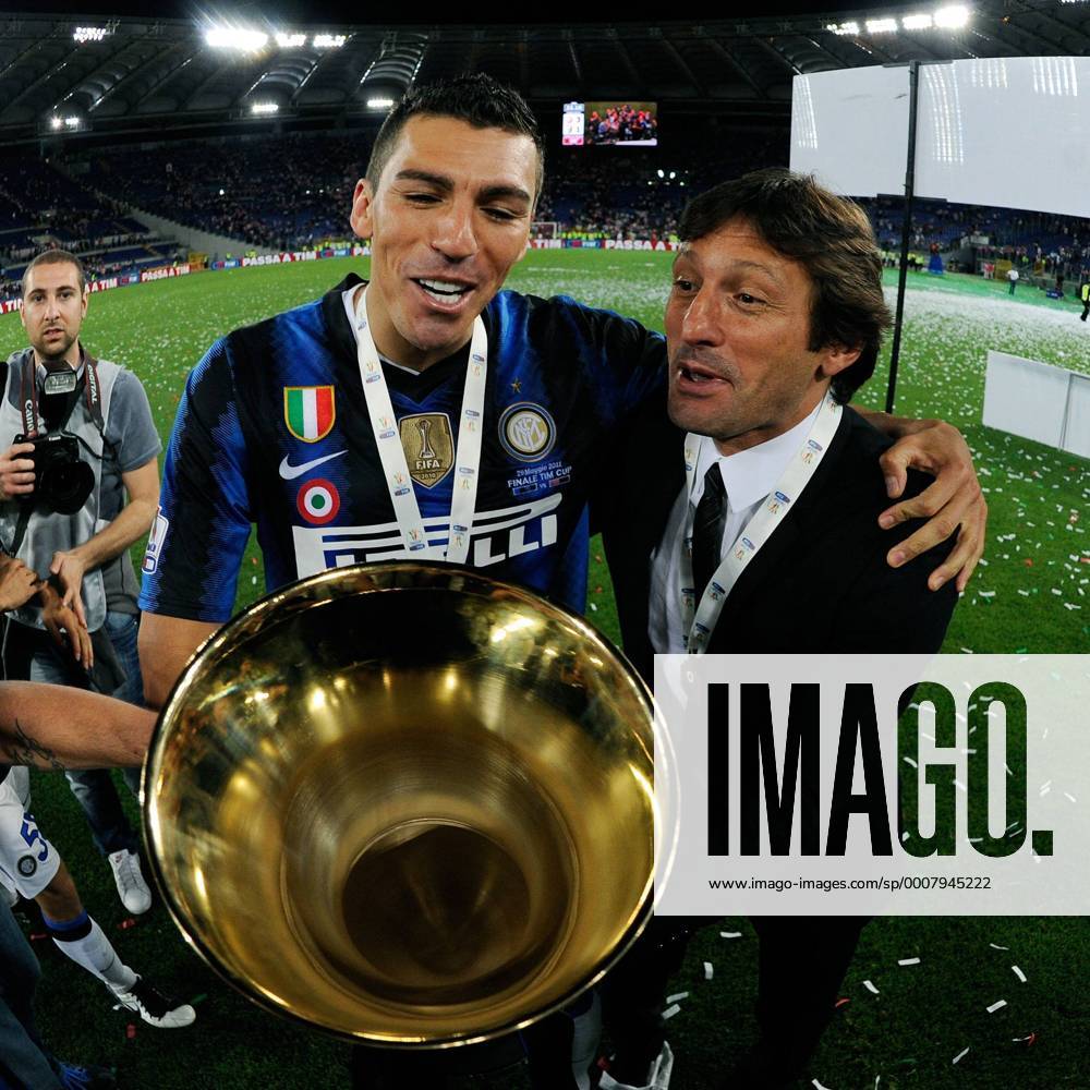 Finale der Coppa Italia 2011 in Rom - Sieger Inter Mailand jubelt - - Leonardo und Lucio