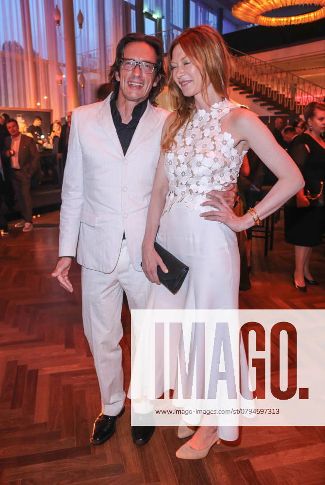 Oskar Roehler und Alexandra Fischer-Roehler bei der Party des DEUTSCHE FILMPREIS 2016, der LOLA in Berlin Berlin Deutschland, Germany