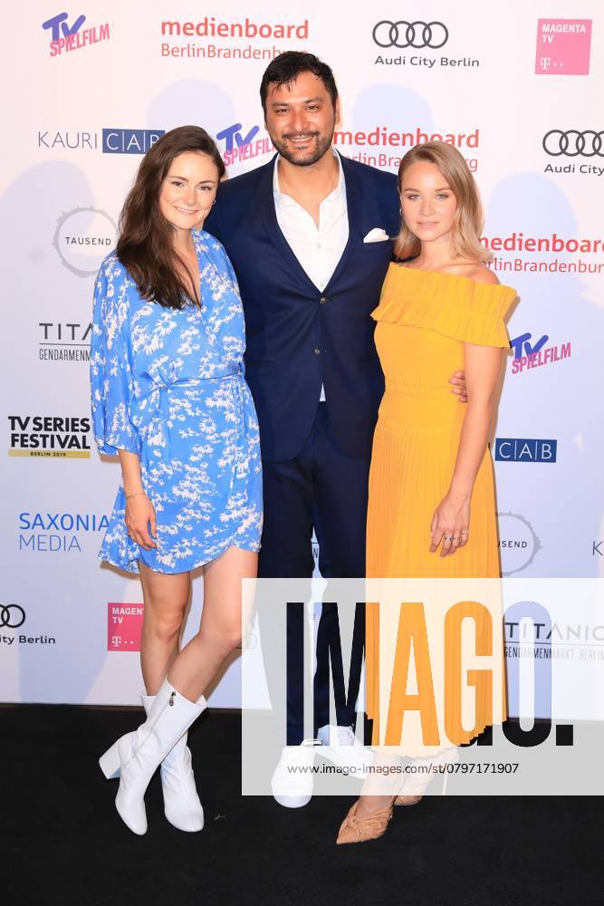 Lea van Acken, Mark Olan Dreesen und Sonja Gerhardt zum Berlin Series Award 2019 im Titanic Hotel am Gendarmenmarkt, Berlin, Berlin Deutschland, Germany