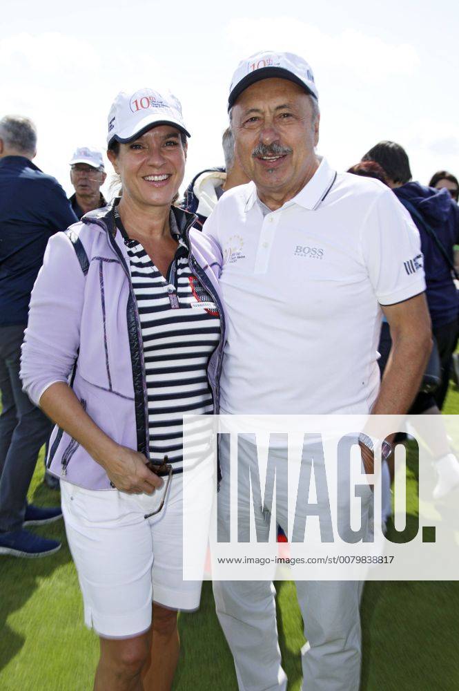 Katarina Witt und Wolfgang Stumph beim 10. GRK Golf Charity Masters 2017 in der Golfanlage Golfclub Leipzig im Golfresort Machern. Leipzig, 19.08.2017 Foto:xS.xGabschx xFuturexImage
