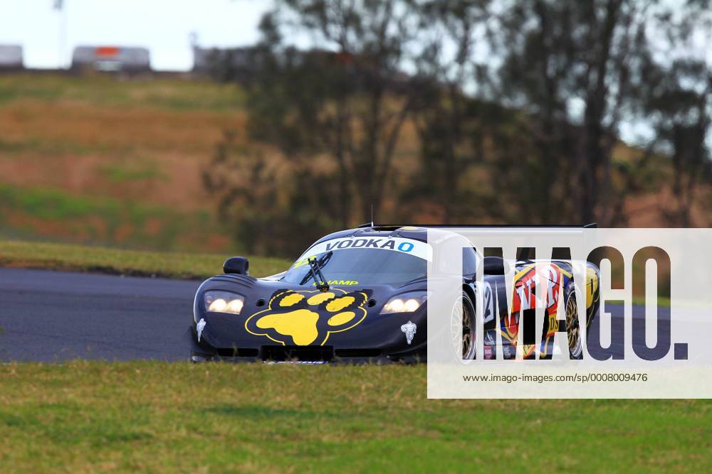 Klark Quinn (Aust) 12 VIP Petfoods Mosler MT900 GT3 Rd 3 Vodka-O Australian GT championship Eastern Creek Raceway Sydney NSW Australian GT
