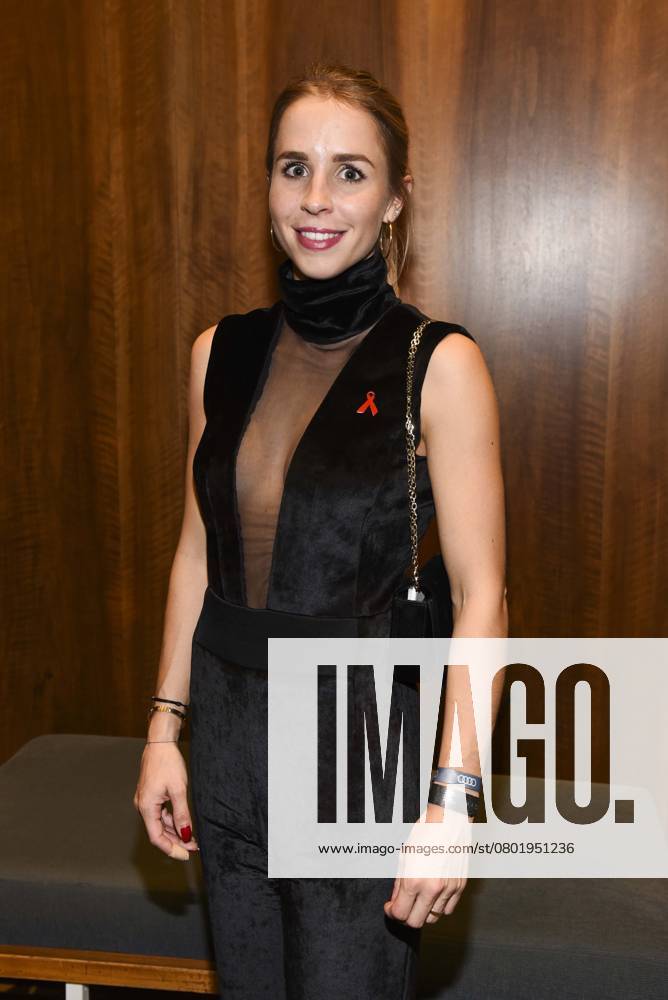 Nina Neuer at the 25th Opera Gala for the Deutsche AIDS-Stiftung in the Deutsche Oper in Berlin, Germany, 03 November 2018 Berlin Deutschland
