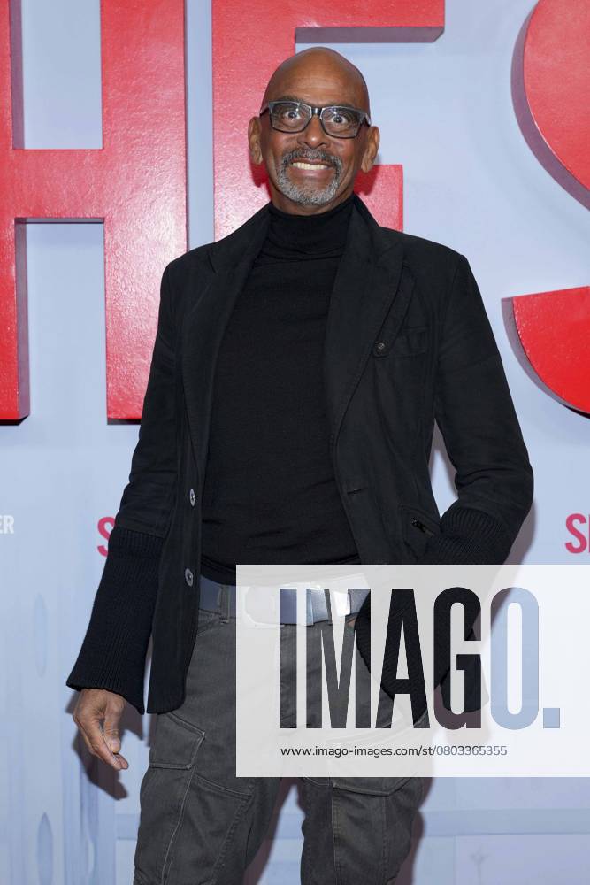 Pierre Sanoussi-Bliss bei der Deutschland-Premiere von She Said am 29. November 2022 im Kino International in Berlin. Berlin Deutschland