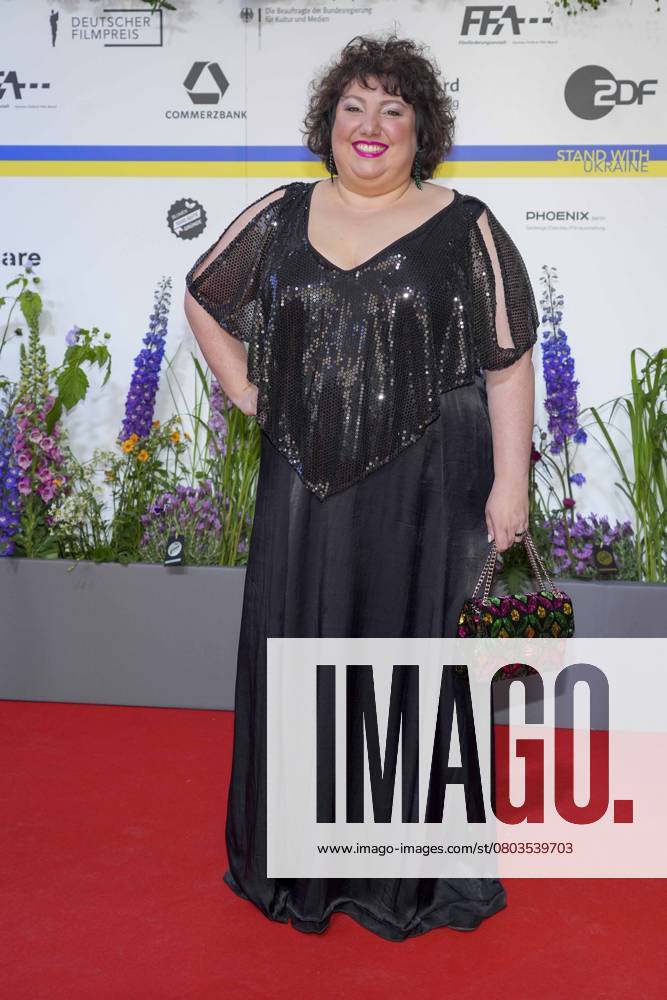 Meltem Kaptan bei der Verleihung des Deutschen Filmpreises am 12.05.2023 im Theater am Potsdamer Platz in Berlin. Berlin Deutschland