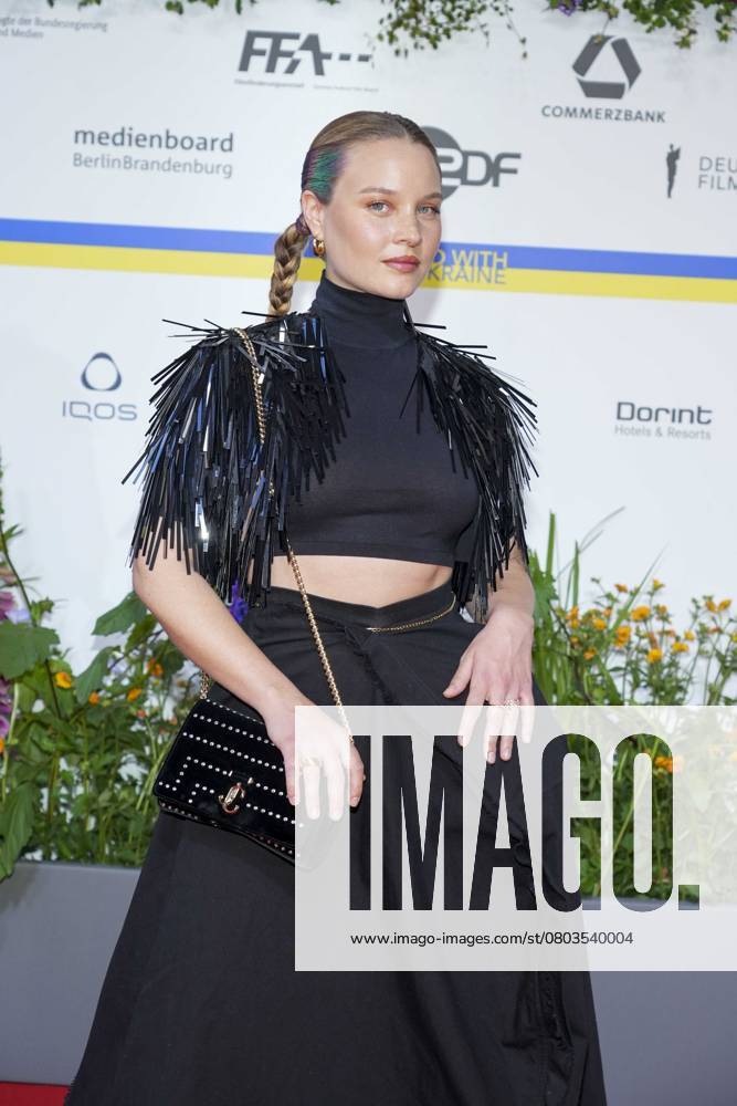 Sonja Gerhardt bei der Verleihung des Deutschen Filmpreises am 12.05.2023 im Theater am Potsdamer Platz in Berlin. Berlin Deutschland